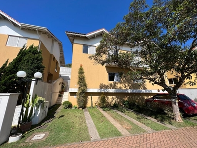 Casa em Vila Santo Antônio, Cotia/SP de 160m² 3 quartos à venda por R$ 849.000,00