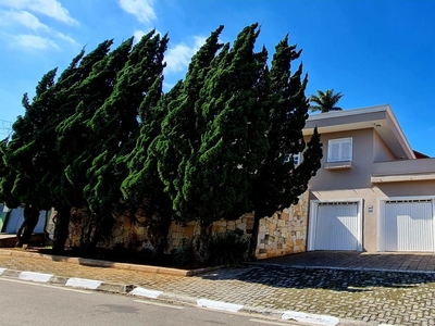Casa em Vila Santo Antônio, Cotia/SP de 536m² 3 quartos à venda por R$ 1.149.000,00