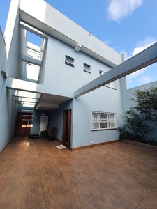 Casa em Vila Santo Estevão, São Paulo/SP de 300m² 6 quartos à venda por R$ 1.679.000,00