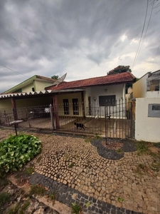 Casa em Vila São Cristóvão, Valinhos/SP de 140m² 3 quartos à venda por R$ 549.000,00