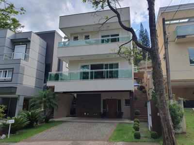 Casa em Vila São Francisco, Cotia/SP de 249m² 3 quartos à venda por R$ 1.649.000,00