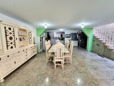 Casa em Vila Yara, Osasco/SP de 320m² 3 quartos à venda por R$ 1.699.000,00
