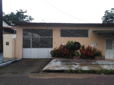 Casa em Zerão, Macapá/AP de 301m² 4 quartos à venda por R$ 319.000,00