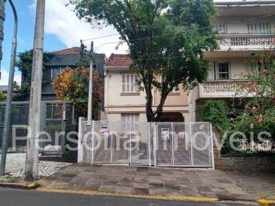 Casa/Sobrado com 04 dormitórios – Bela Vista - Porto Alegre – RS