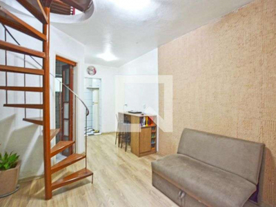 Casa / Sobrado em Condomínio para Aluguel - Partenon, 2 Quartos, 42 m² - Porto Alegre