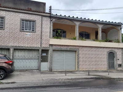 Chácara em Raul Veiga, São Gonçalo/RJ de 200m² 3 quartos à venda por R$ 649.000,00