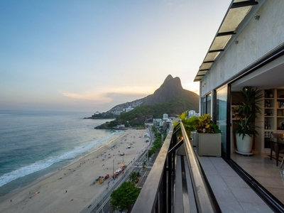 Cobertura em Leblon, Rio de Janeiro/RJ de 420m² 4 quartos à venda por R$ 37.999.000,00