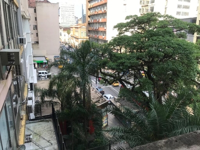 Conjunto em Centro Histórico, Porto Alegre/RS de 96m² à venda por R$ 399.000,00