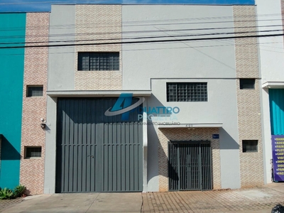 Galpão em Jardim Tropical, Londrina/PR de 300m² para locação R$ 4.300,00/mes