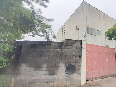 Galpão em Parque Industrial das Oliveiras, Taboão da Serra/SP de 850m² para locação R$ 24.000,00/mes