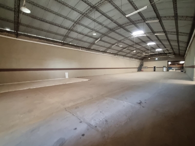 Galpão em Setor Industrial (Taguatinga), Brasília/DF de 1800m² para locação R$ 25.000,00/mes