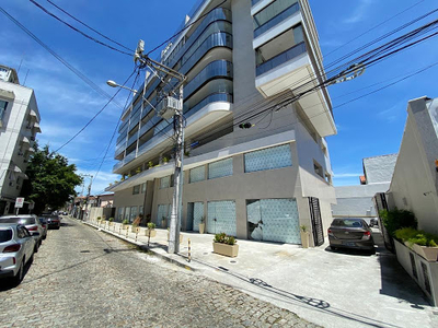 Loja em Centro, Cabo Frio/RJ de 40m² à venda por R$ 448.000,00