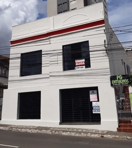 Loja em Centro, Ponta Grossa/PR de 182m² à venda por R$ 989.000,00