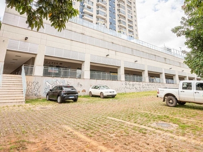 Loja em Taguatinga Sul (Taguatinga), Brasília/DF de 154m² à venda por R$ 629.000,00