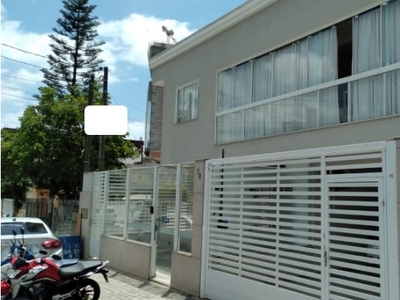 Ponto em Tabuleiro, Camboriú/SC de 75m² para locação R$ 3.300,00/mes