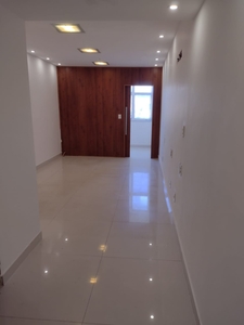 Sala em Centro, Rio de Janeiro/RJ de 10m² para locação R$ 600,00/mes