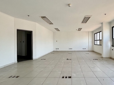 Sala em Centro, Santos/SP de 83m² à venda por R$ 329.000,00