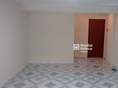 Sala em Vilage, Nova Friburgo/RJ de 30m² para locação R$ 700,00/mes