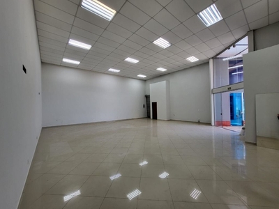 Salão em Centro, Piracicaba/SP de 170m² para locação R$ 3.000,00/mes