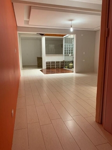 Sobrado em Assunção, São Bernardo do Campo/SP de 181m² 3 quartos à venda por R$ 849.000,00