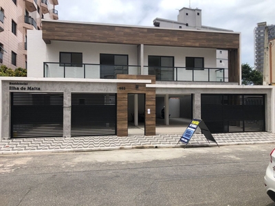 Sobrado em Boqueirão, Praia Grande/SP de 70m² 2 quartos à venda por R$ 274.000,00