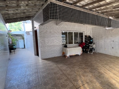 Sobrado em Canto do Forte, Praia Grande/SP de 130m² 3 quartos para locação R$ 3.900,00/mes