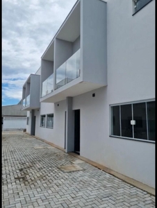 Sobrado em Centro, Caraguatatuba/SP de 92m² 2 quartos à venda por R$ 349.000,00