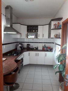 Sobrado em Conjunto Habitacional Antônio Bovolenta, Mogi das Cruzes/SP de 220m² 3 quartos à venda por R$ 649.000,00