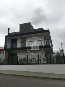 Sobrado em Ipiranga, São José/SC de 115m² 3 quartos à venda por R$ 579.000,00