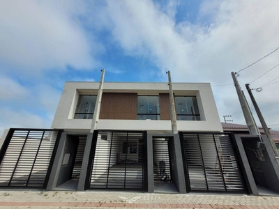 Sobrado em Itacolomi, Piçarras/SC de 131m² 3 quartos à venda por R$ 549.000,00