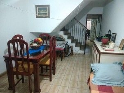 Sobrado em Jardim Vale do Sol, São José dos Campos/SP de 111m² 3 quartos à venda por R$ 374.000,00