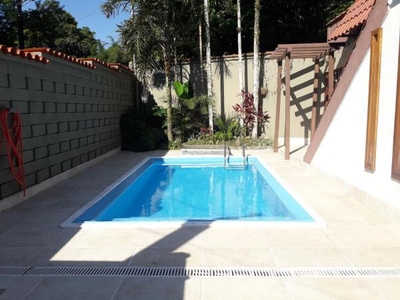 Sobrado em Morro dos Barbosas, São Vicente/SP de 250m² 2 quartos à venda por R$ 749.000,00