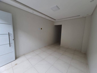 Sobrado em Vila Caiçara, Praia Grande/SP de 60m² 2 quartos à venda por R$ 249.000,00