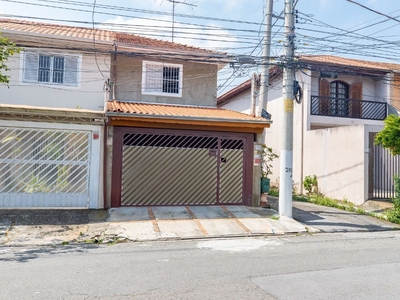 Sobrado em Vila Cordeiro, São Paulo/SP de 272m² 4 quartos à venda por R$ 979.000,00