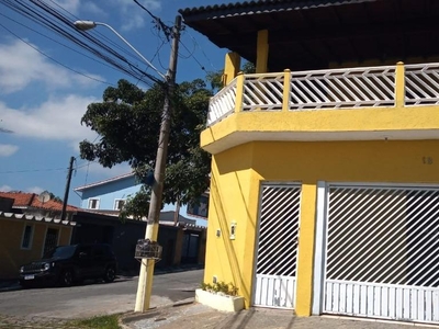 Sobrado em Vila Figueira, Suzano/SP de 152m² 4 quartos à venda por R$ 749.000,00