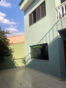 Sobrado em Vila Lucinda, Santo André/SP de 175m² 3 quartos à venda por R$ 699.000,00