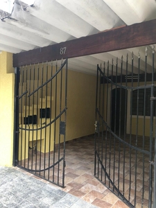 Sobrado em Vila Nhocune, São Paulo/SP de 100m² 3 quartos à venda por R$ 479.000,00