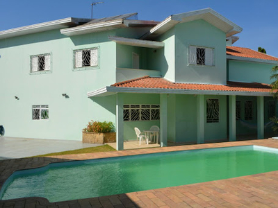 Sobrado em Vila Resende, Caçapava/SP de 531m² 3 quartos à venda por R$ 1.679.000,00