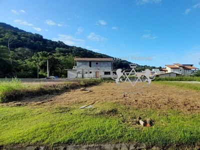 Terreno em Centro, Caraguatatuba/SP de 420m² à venda por R$ 338.000,00
