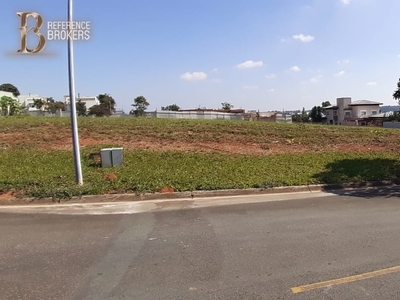 Terreno em Centro, Jundiaí/SP de 1100m² à venda por R$ 1.318.000,00