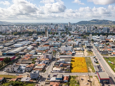 Terreno em Humaitá, Tubarão/SC de 3520m² à venda por R$ 3.958.000,00