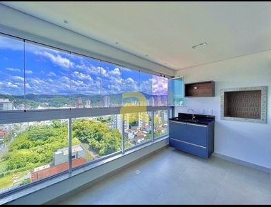 Apartamento no Bairro Vila Nova em Blumenau com 2 Dormitórios (2 suítes) e 96 m²