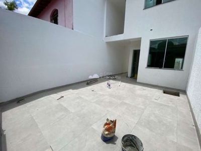 Casa com 3 quartos à venda no planalto, belo horizonte por r$ 790.000