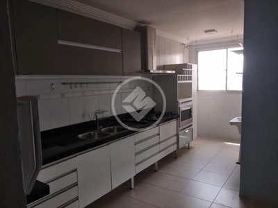 Apartamento com 3 quartos à venda, 121.0m²