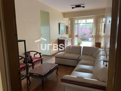 Apartamento com 3 quartos à venda, 201.0m²