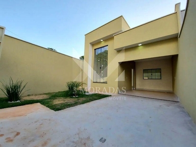 Casa com 3 quartos à venda, 195.0m²