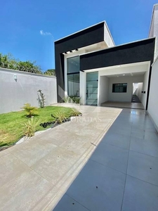 Casa com 3 quartos à venda, 262.0m²