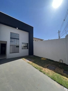 Casa com 3 quartos à venda, 78.0m²