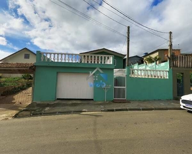 Casa térrea a venda no Bairro Tanguá, com 03 quartos, 02 vagas de garagem fechada, área de