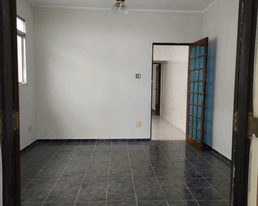 Casa térrea com Sobrado no fundo com mais 120m2, 4 dor, 2 wc, 2 vg